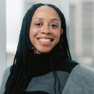 Meet your Posher, Gloria